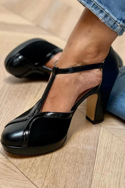 Colorblock Closed Toe Black Chunky Heels