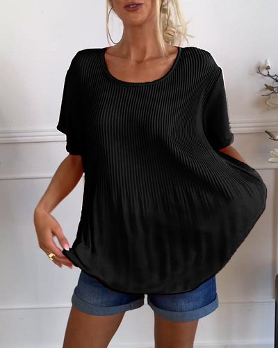 Plain round neck pleated blouse