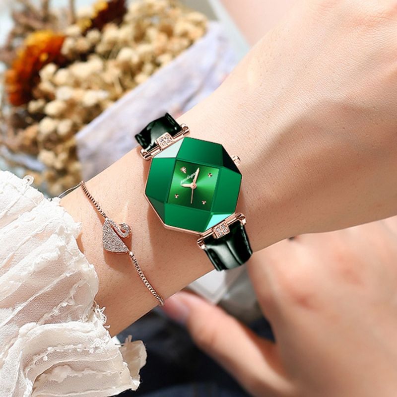 Luxury wristwatch made of green diamond quartz