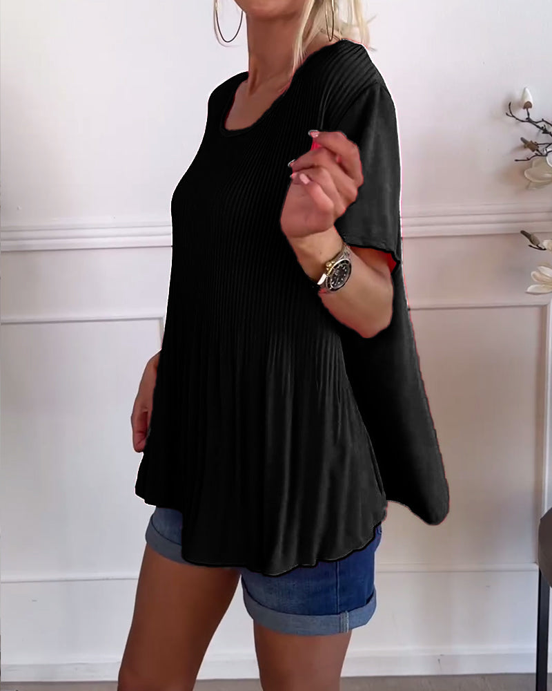 Plain round neck pleated blouse