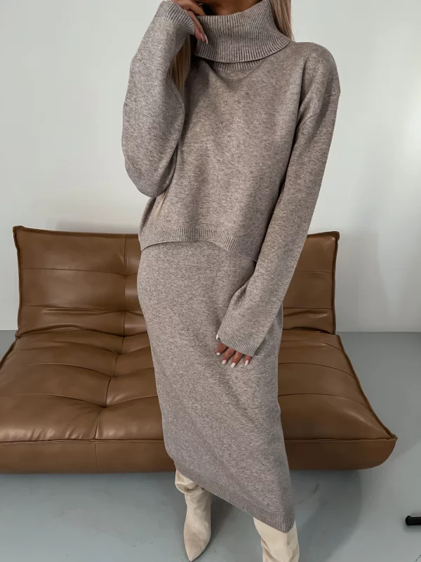 Nicole – LuxeKnit Two-Piece Set