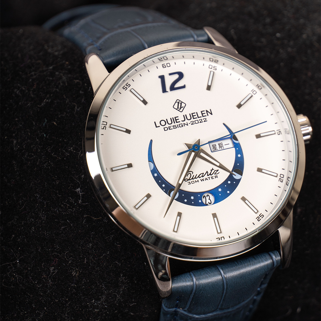 David - Timeless Moon Phase Watch with Luminous Calendar and Water Resistance