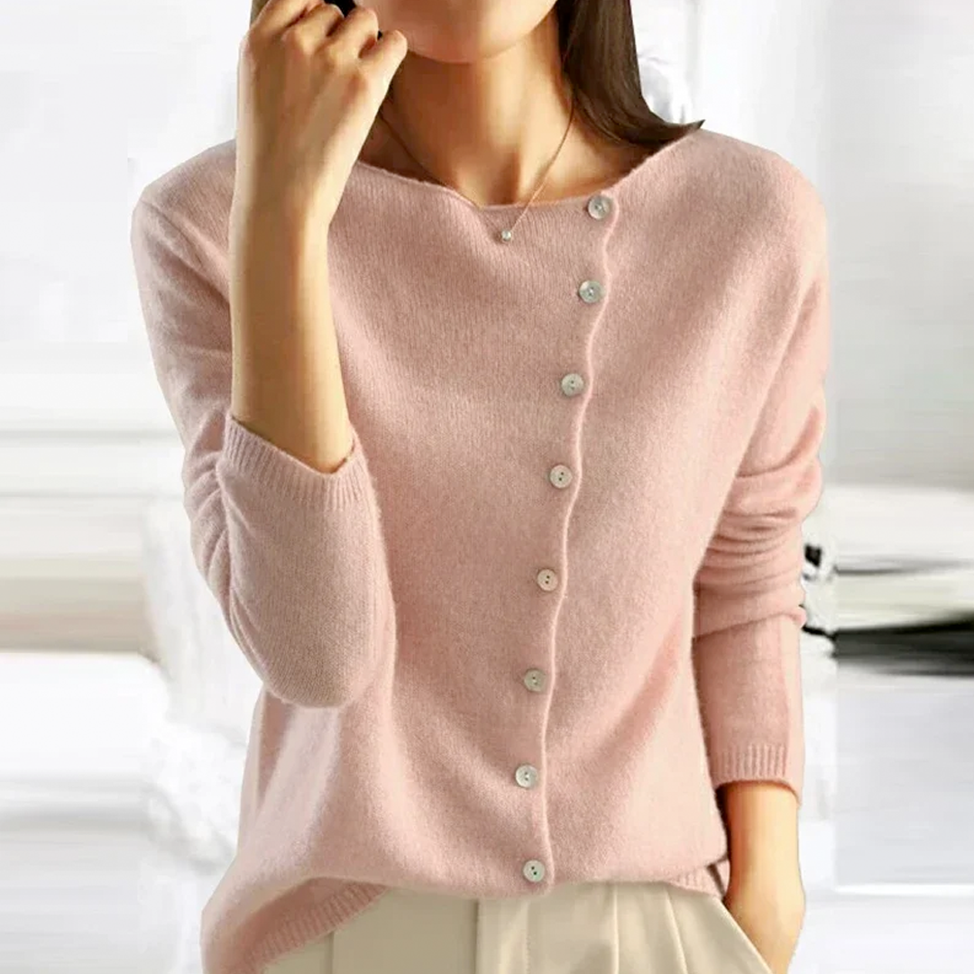 April – Knitted Cardigan with Cozy Comfort & Timeless Elegance